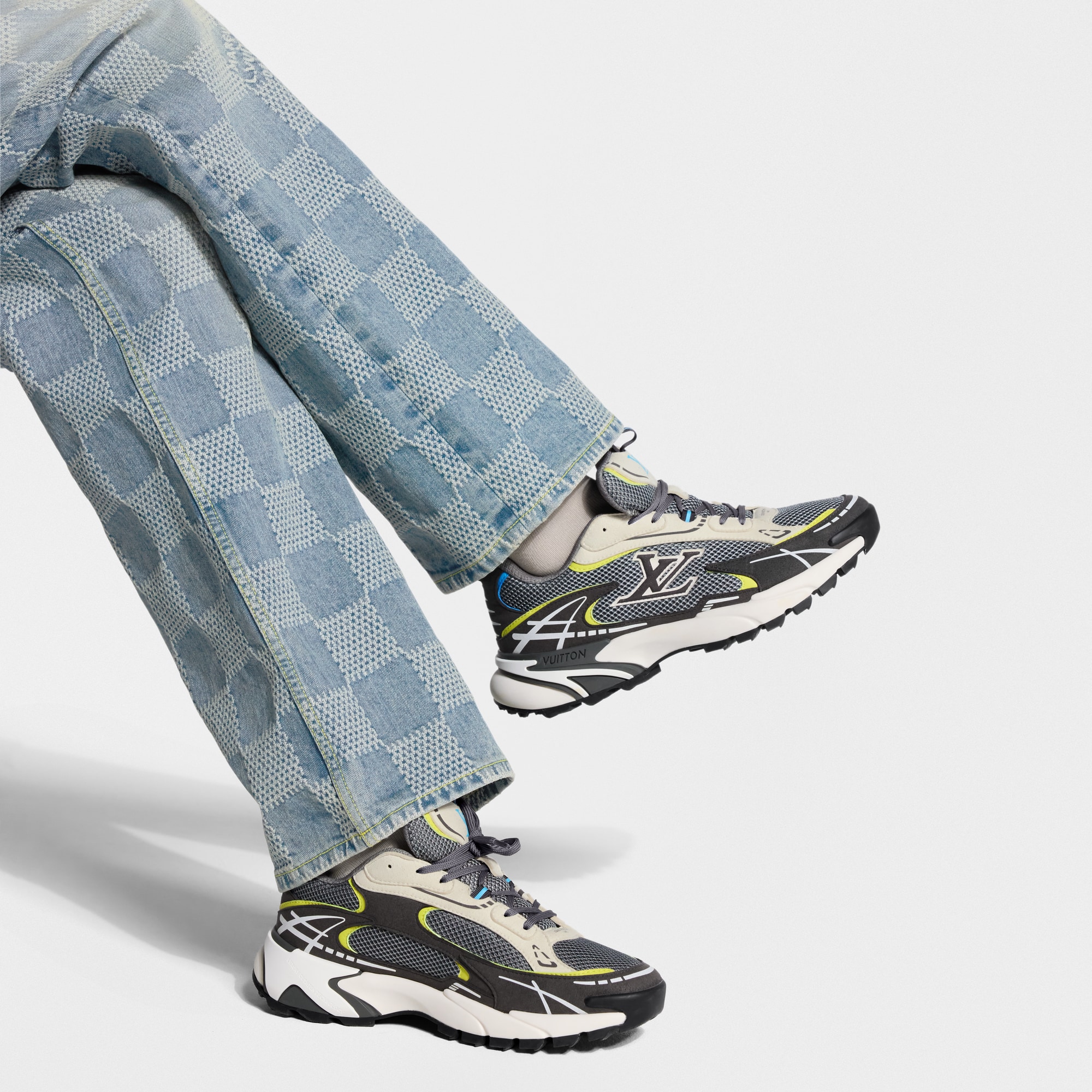 LV タティック ランナー スニーカー ｜ルイ・ヴィトン 公式サイト - 1AKC43